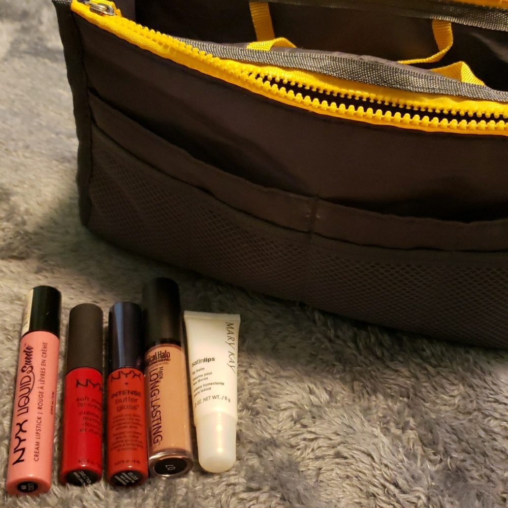 Nyx makeup bundle and Make up travel bag!